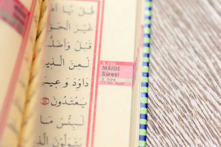 Apprendre l'alphabet arabe - livre avec ecriture arabe